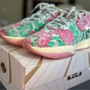 Nike LeBron XXI 
Premium (PRM) “Grandma’s Couch” FV 7275 401 US 10M/11.5W